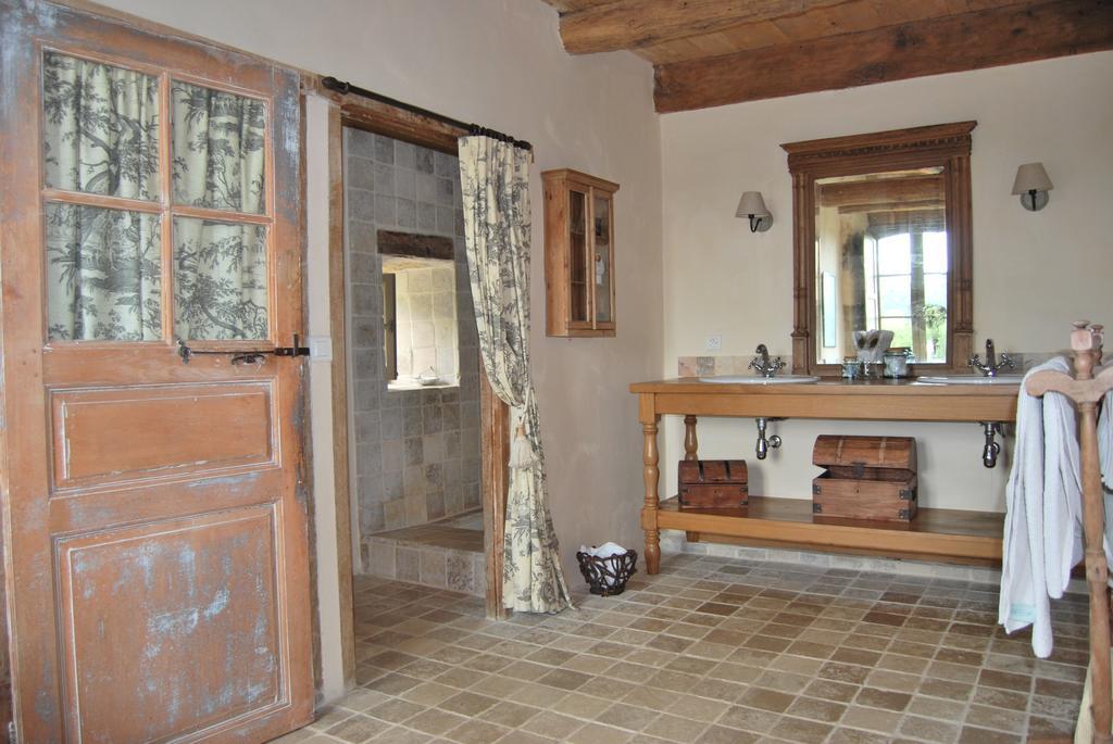 Calvignac Mas De Garrigue Bed & Breakfast 部屋 写真