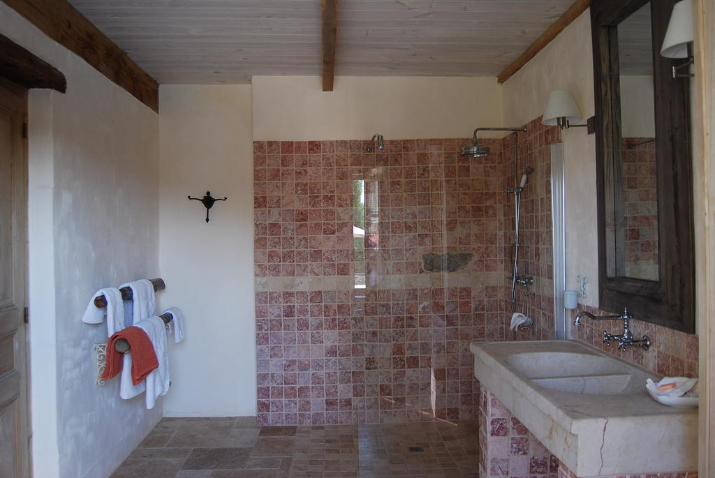 Calvignac Mas De Garrigue Bed & Breakfast 部屋 写真